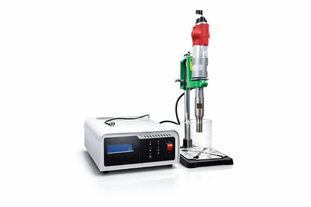 تولید دستگاه هموژنایزر  التراسونیک شرکت دانش بنیان آتیه سازان فرهود در اصفهان